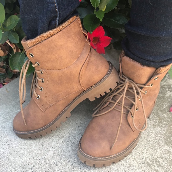 New brown booties last one 6.5 - Picture 6 of 8